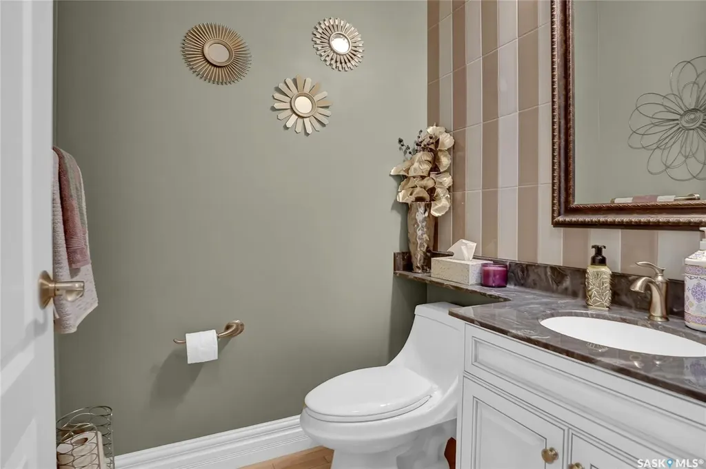 1453 Normandy Drive Moose Jaw SK S6H 6P1