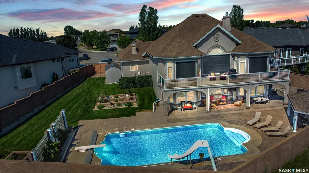 1453 Normandy Drive Moose Jaw SK S6H 6P1
