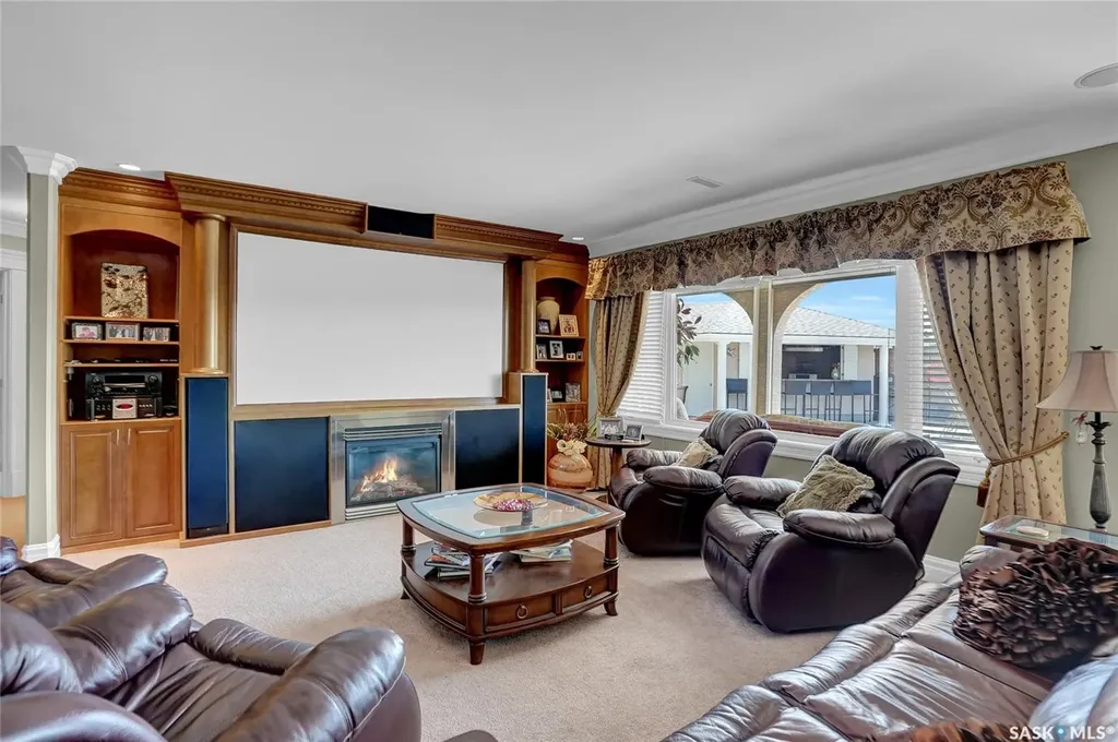 1453 Normandy Drive Moose Jaw SK S6H 6P1
