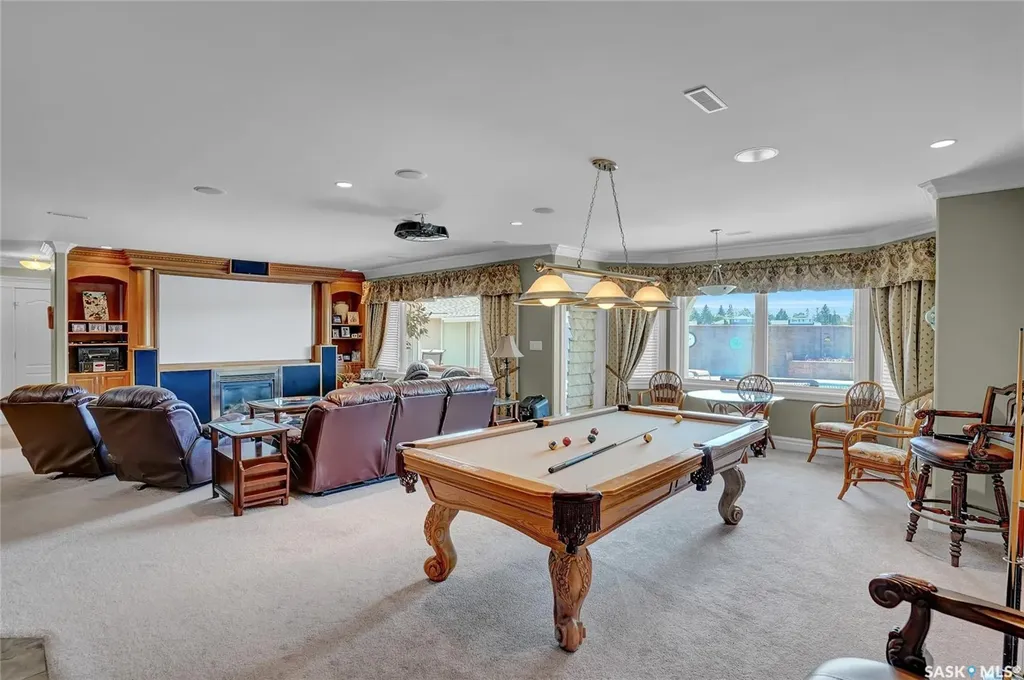 1453 Normandy Drive Moose Jaw SK S6H 6P1