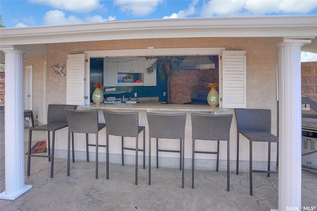 1453 Normandy Drive Moose Jaw SK S6H 6P1