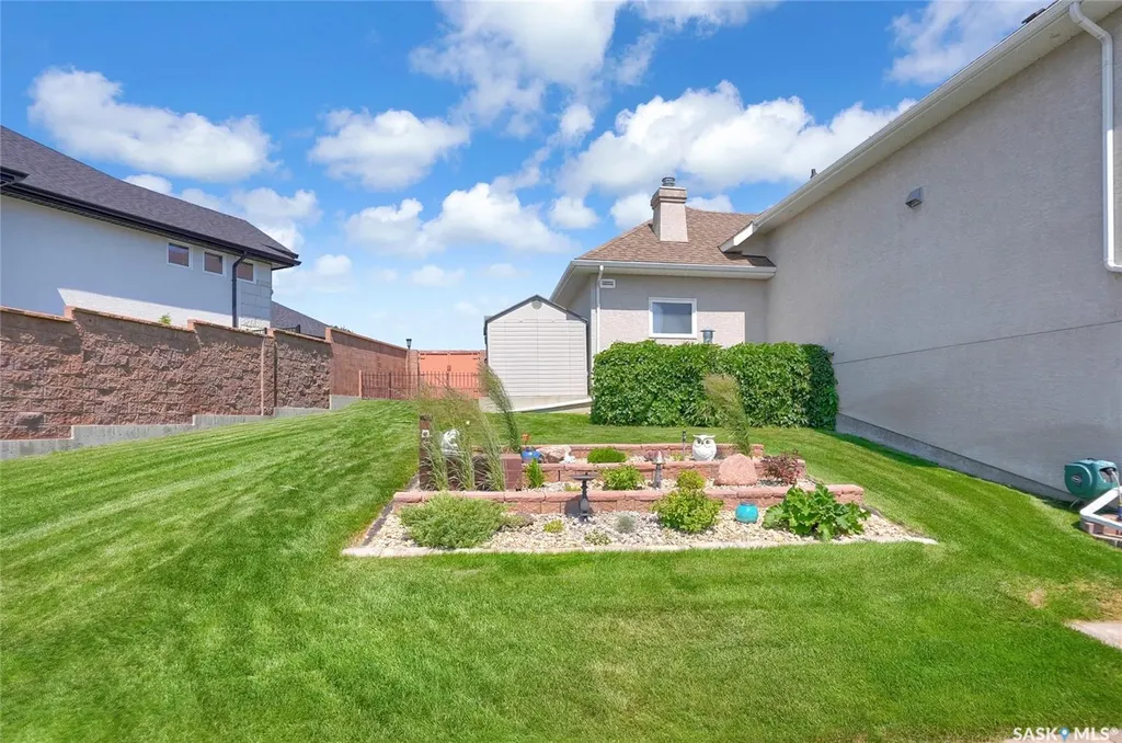 1453 Normandy Drive Moose Jaw SK S6H 6P1