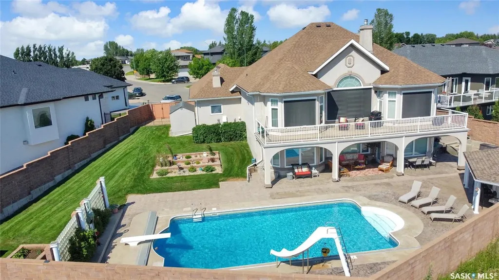1453 Normandy Drive Moose Jaw SK S6H 6P1
