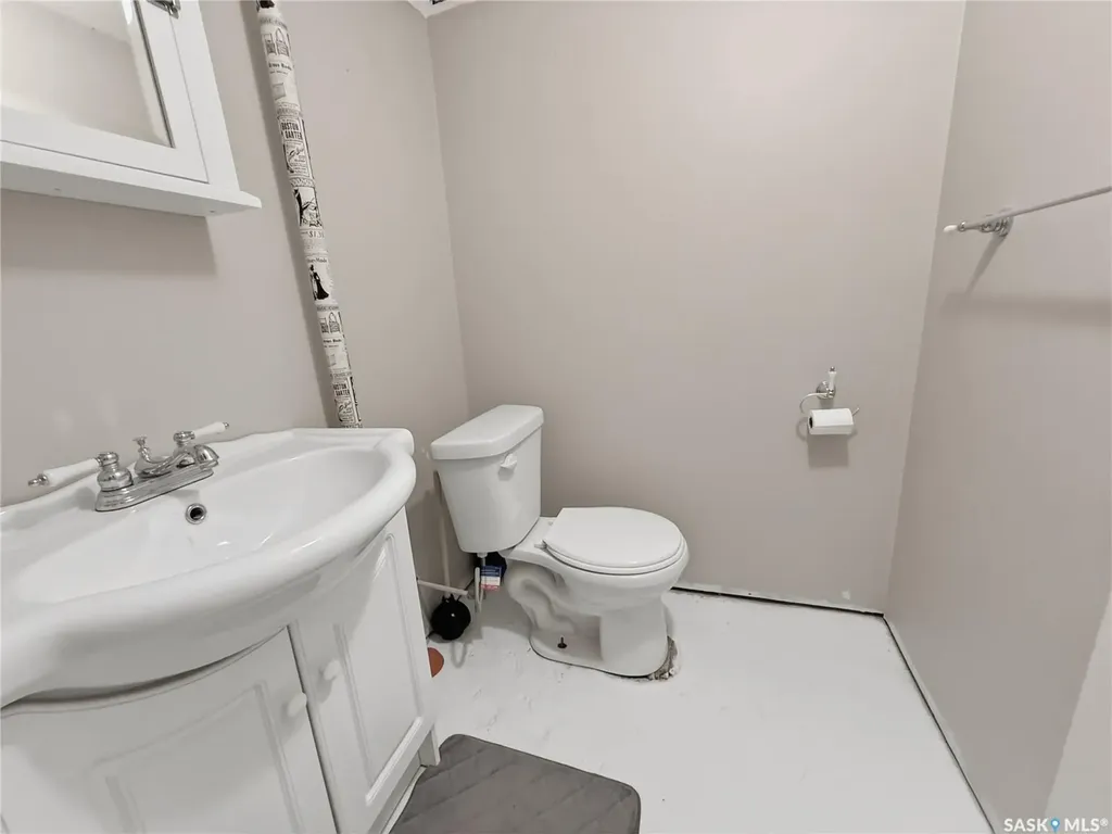 525 6th Avenue NW Swift Current SK S9H 0Y4
