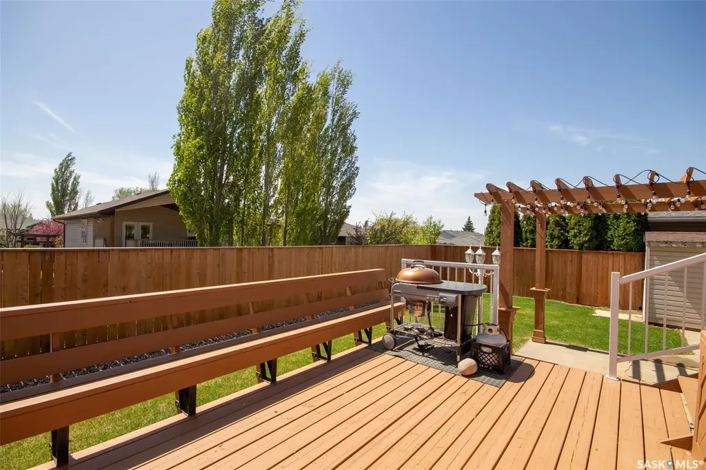 10314 Bunce Crescent North Battleford SK S9A 3Y4