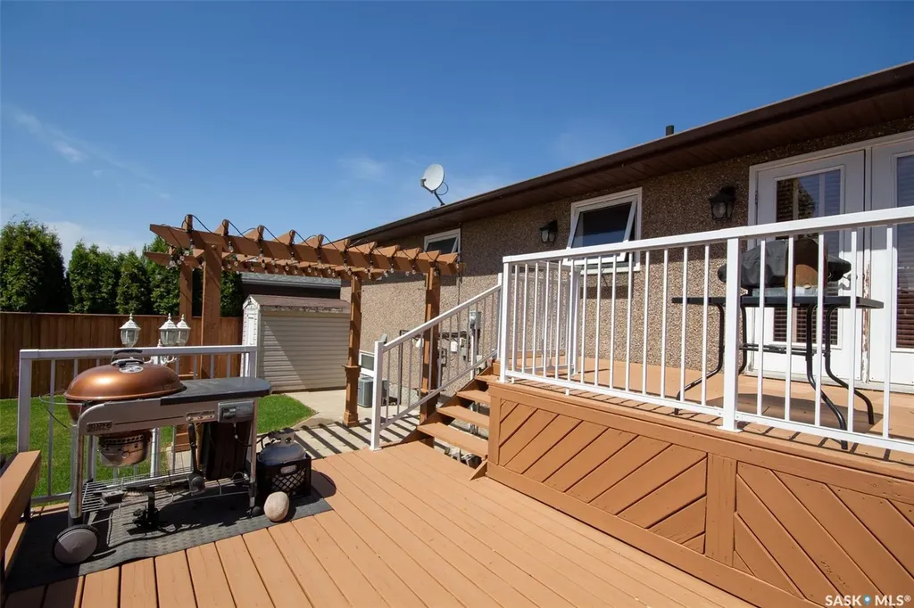 10314 Bunce Crescent North Battleford SK S9A 3Y4