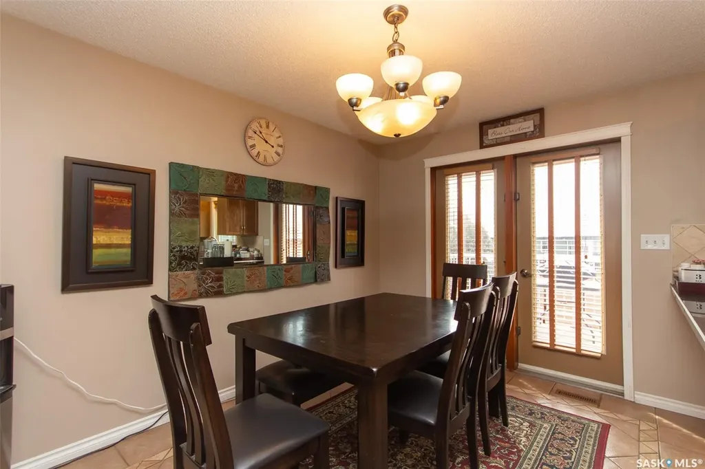 10314 Bunce Crescent North Battleford SK S9A 3Y4