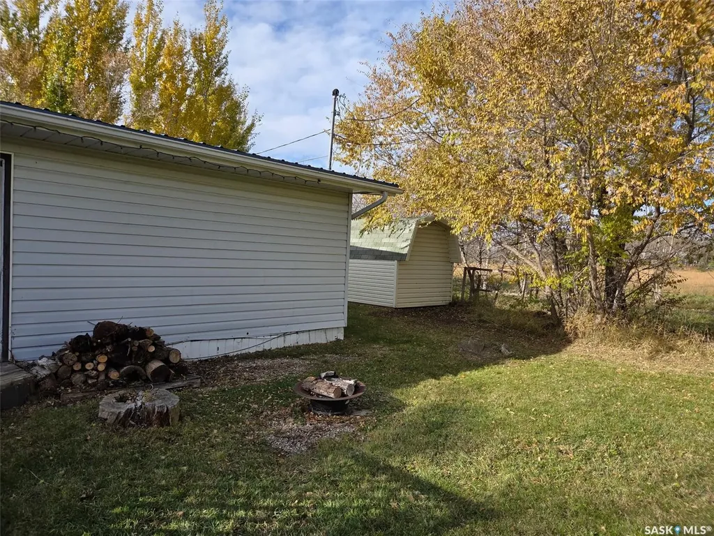 720 Maple Drive Esterhazy SK S0A 0X0