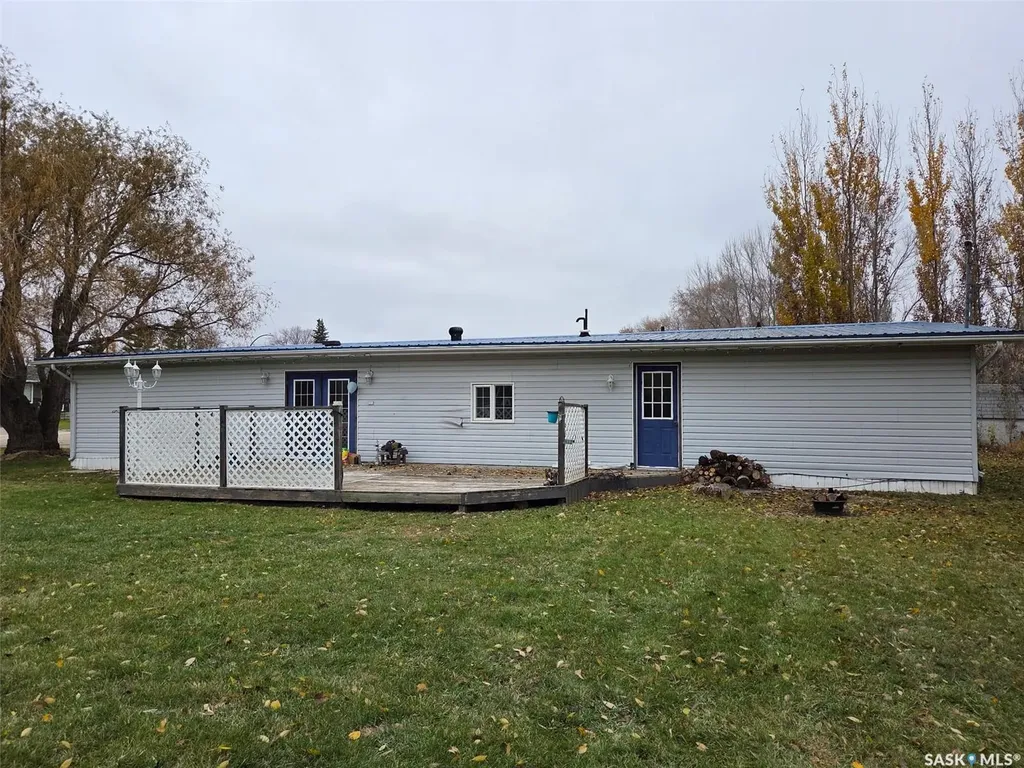 720 Maple Drive Esterhazy SK S0A 0X0