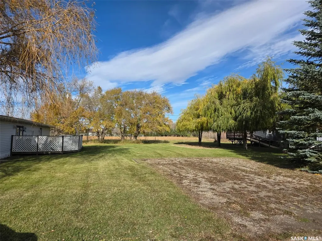 720 Maple Drive Esterhazy SK S0A 0X0