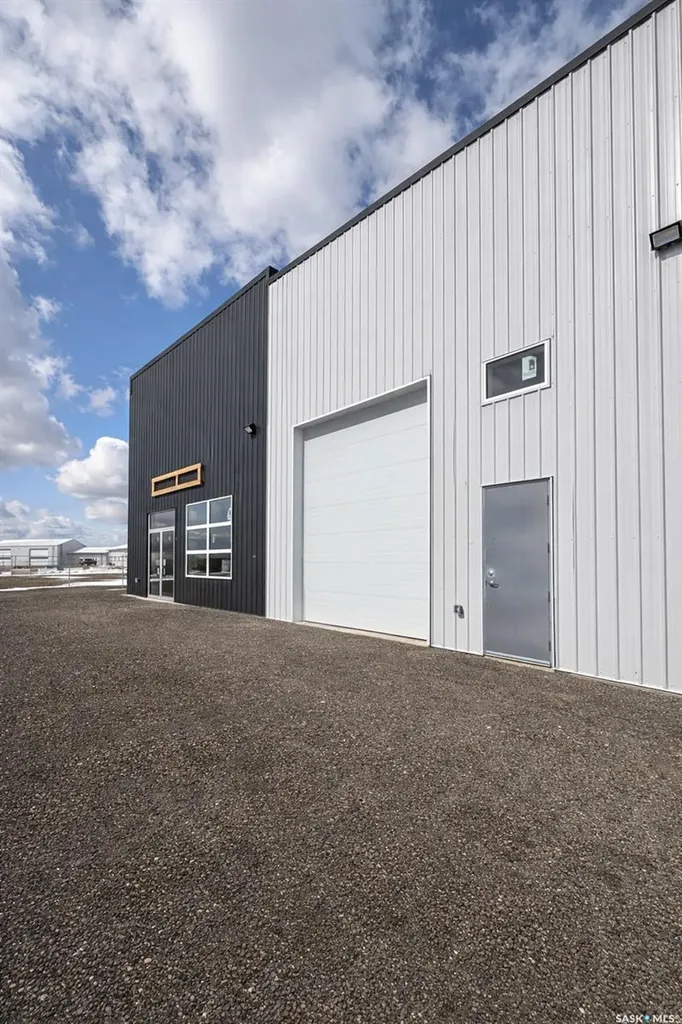 213 Service Road W Langham SK S0K 2L0