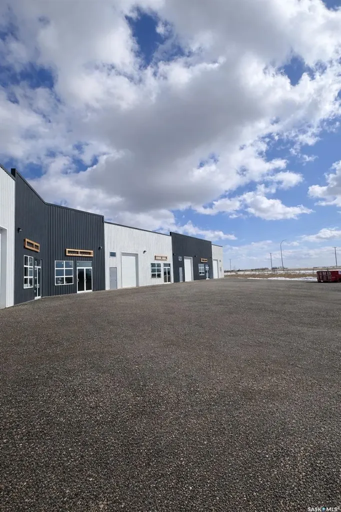 213 Service Road W Langham SK S0K 2L0