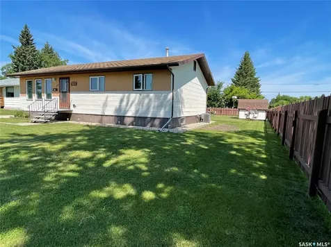 23 6TH Street SE Preeceville SK S0A 3B0