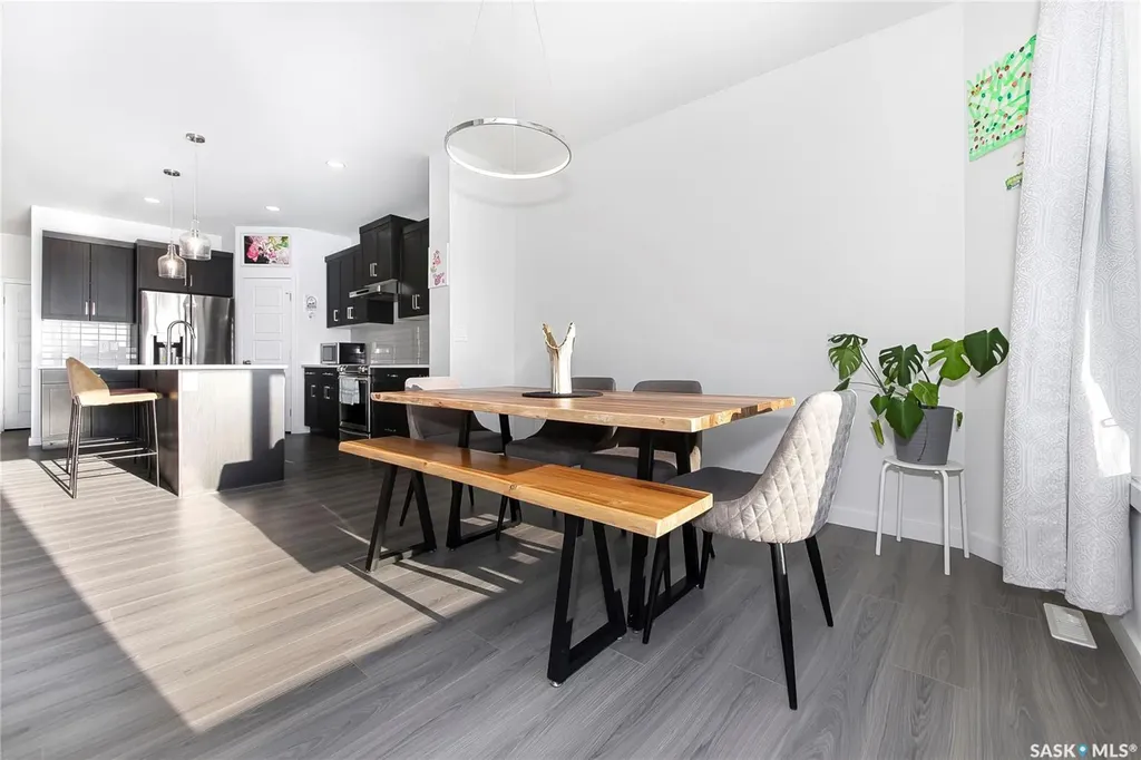 1038 Childers Court Saskatoon SK S7L 6T8