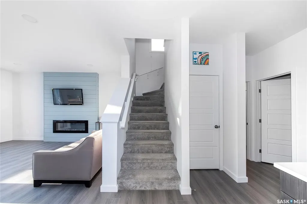 1038 Childers Court Saskatoon SK S7L 6T8
