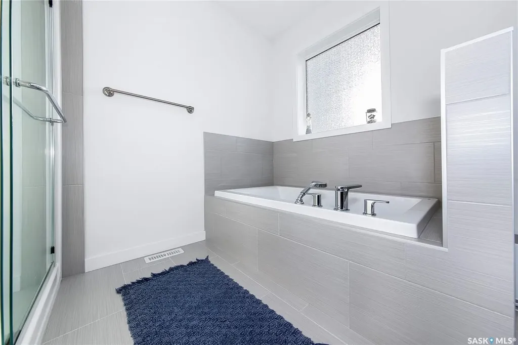 1038 Childers Court Saskatoon SK S7L 6T8