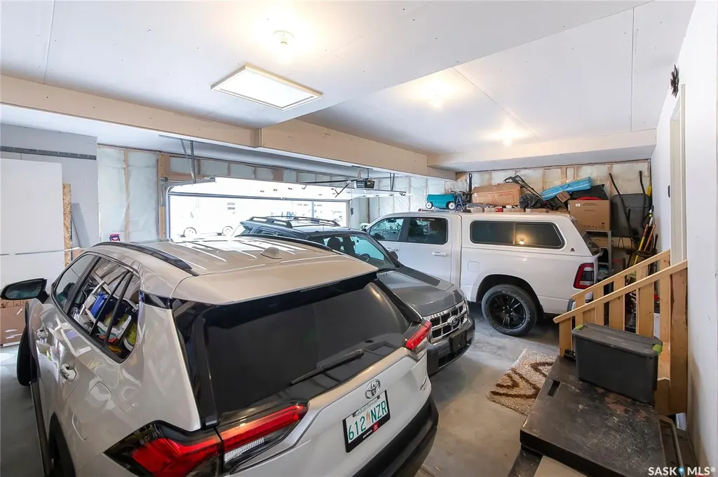 1038 Childers Court Saskatoon SK S7L 6T8