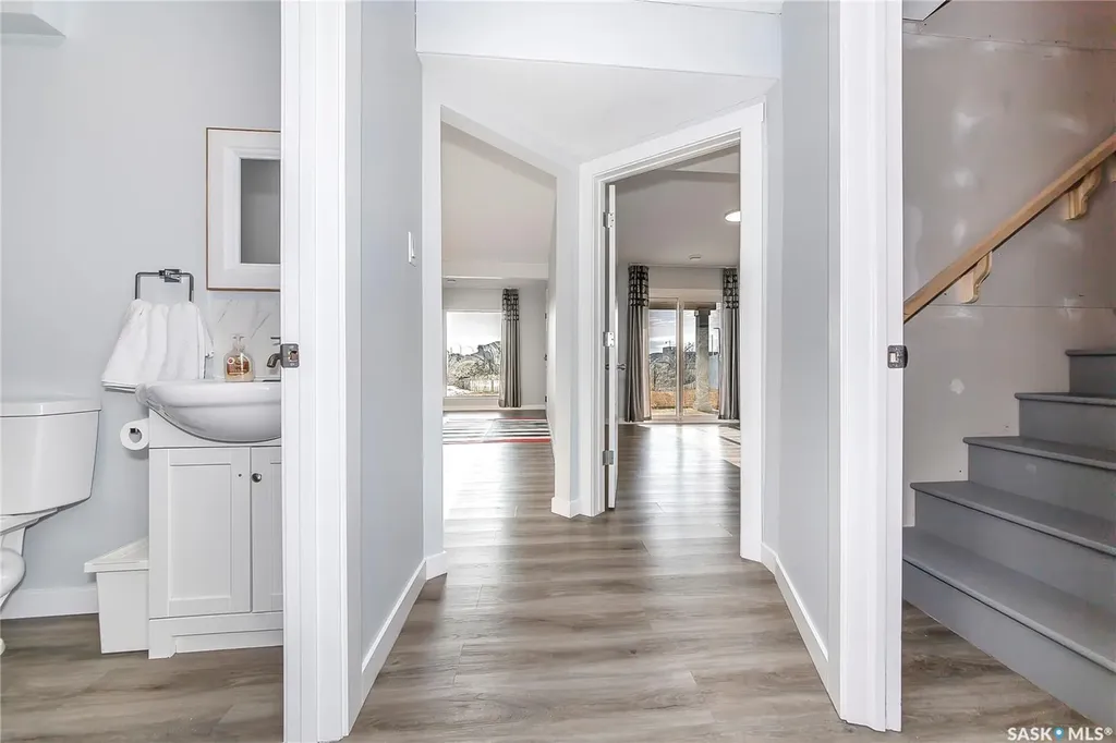 1038 Childers Court Saskatoon SK S7L 6T8