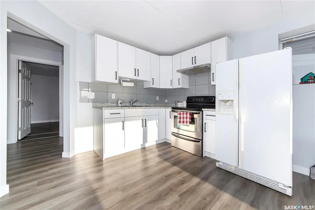 1038 Childers Court Saskatoon SK S7L 6T8