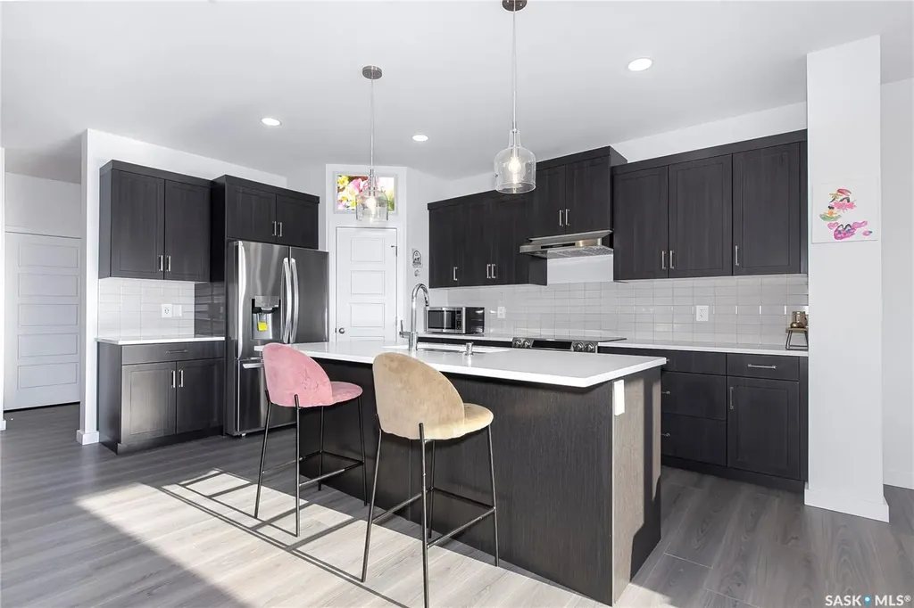 1038 Childers Court Saskatoon SK S7L 6T8