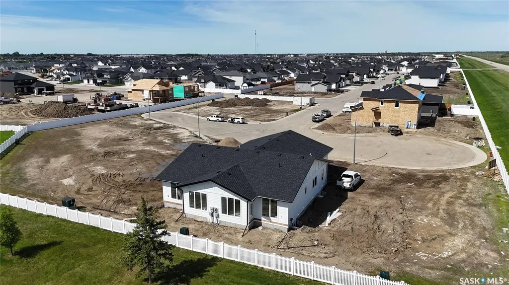 860 Delaet Bay Warman SK S0K 4S0