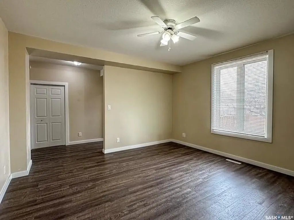 614 7th Avenue NE Swift Current SK S9H 2M4