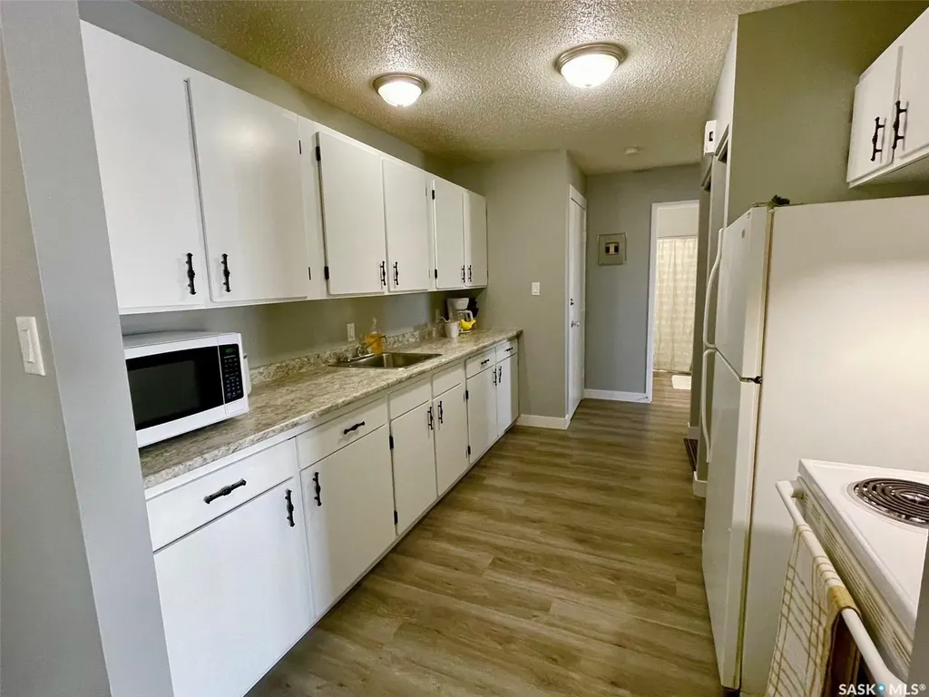 81 Dunfield Crescent Meadow Lake SK S9X 1E3