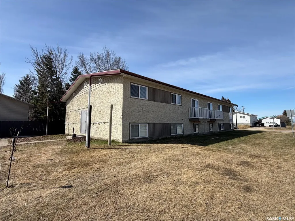 81 Dunfield Crescent Meadow Lake SK S9X 1E3