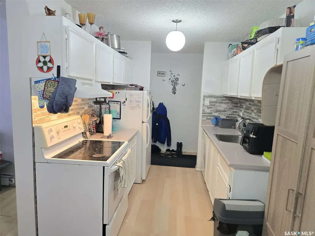4040 8th Street E Saskatoon SK S7H 5L4