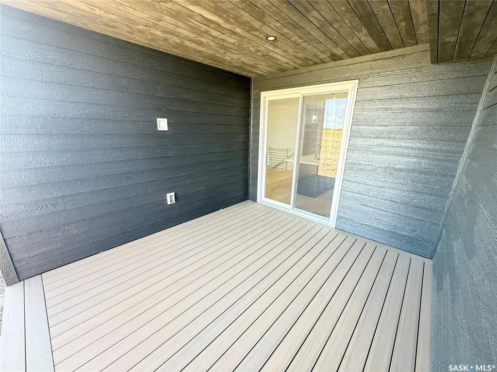 161 Delaet Drive Weyburn SK S4H 3B9