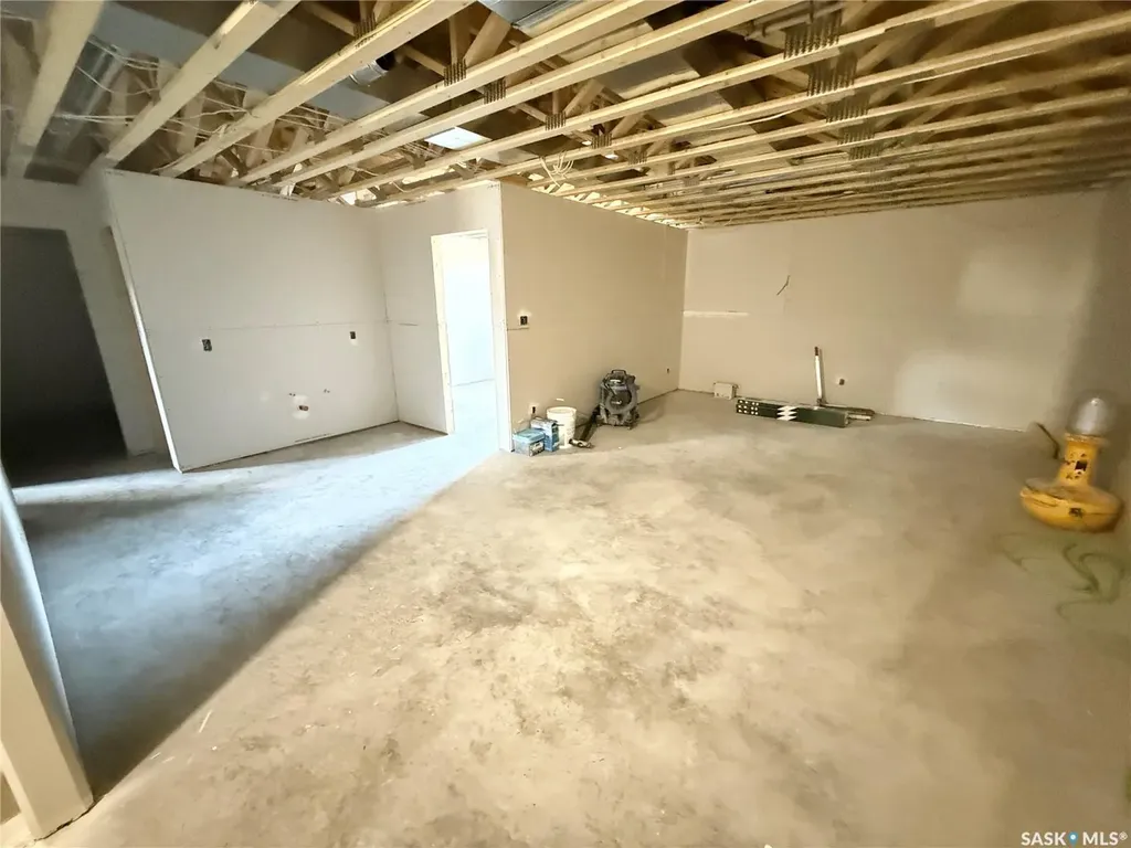 161 Delaet Drive Weyburn SK S4H 3B9