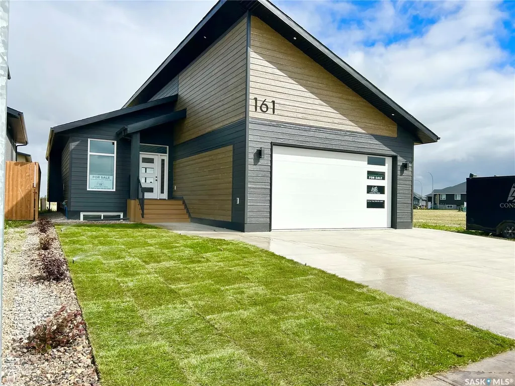 161 Delaet Drive Weyburn SK S4H 3B9