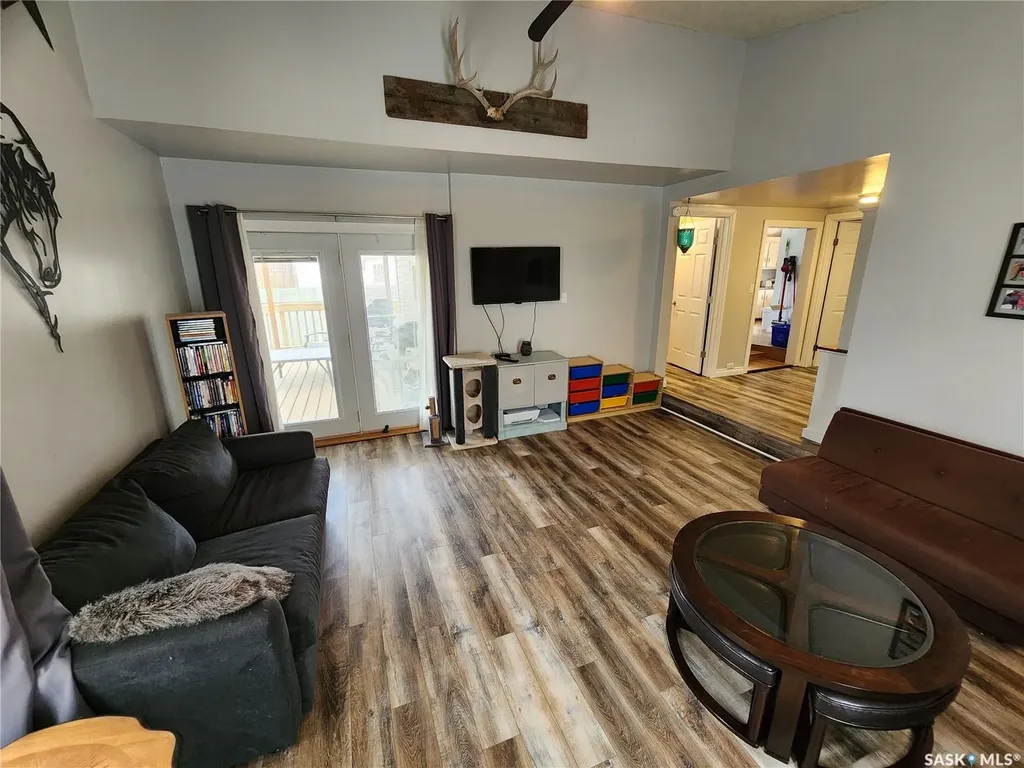215 Mergens Street Weyburn SK S4H 1R4
