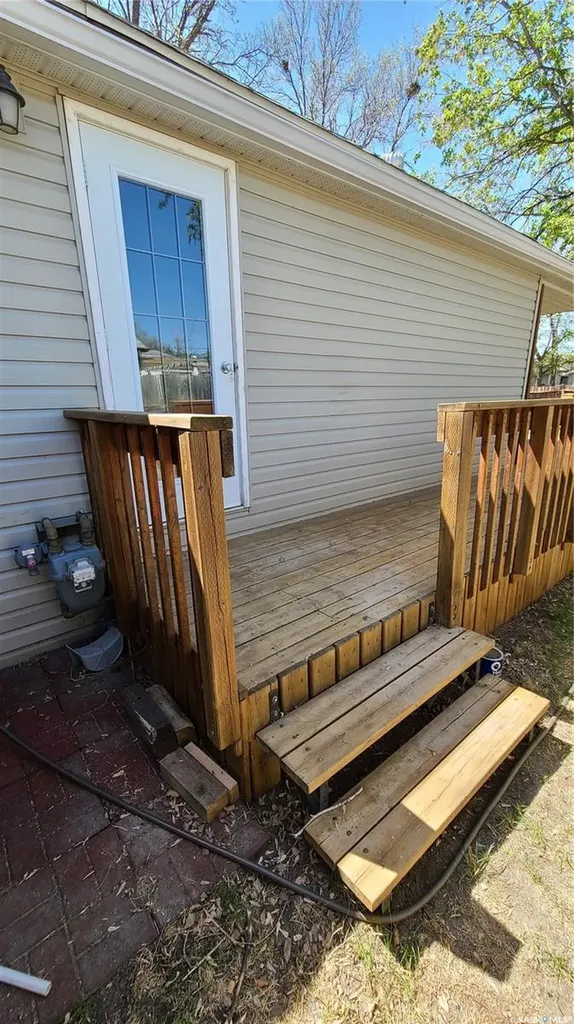 215 Mergens Street Weyburn SK S4H 1R4