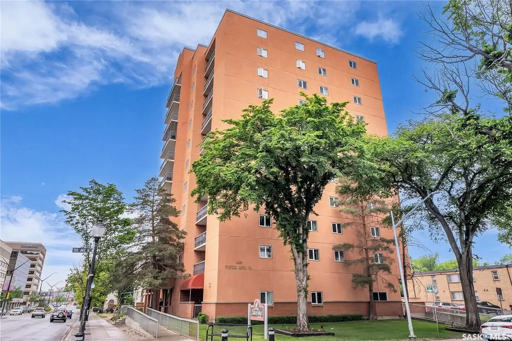 405 5th Avenue N Saskatoon SK S7K 6Z3