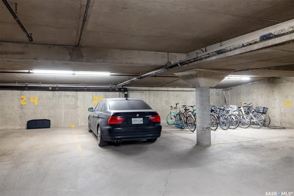 405 5th Avenue N Saskatoon SK S7K 6Z3