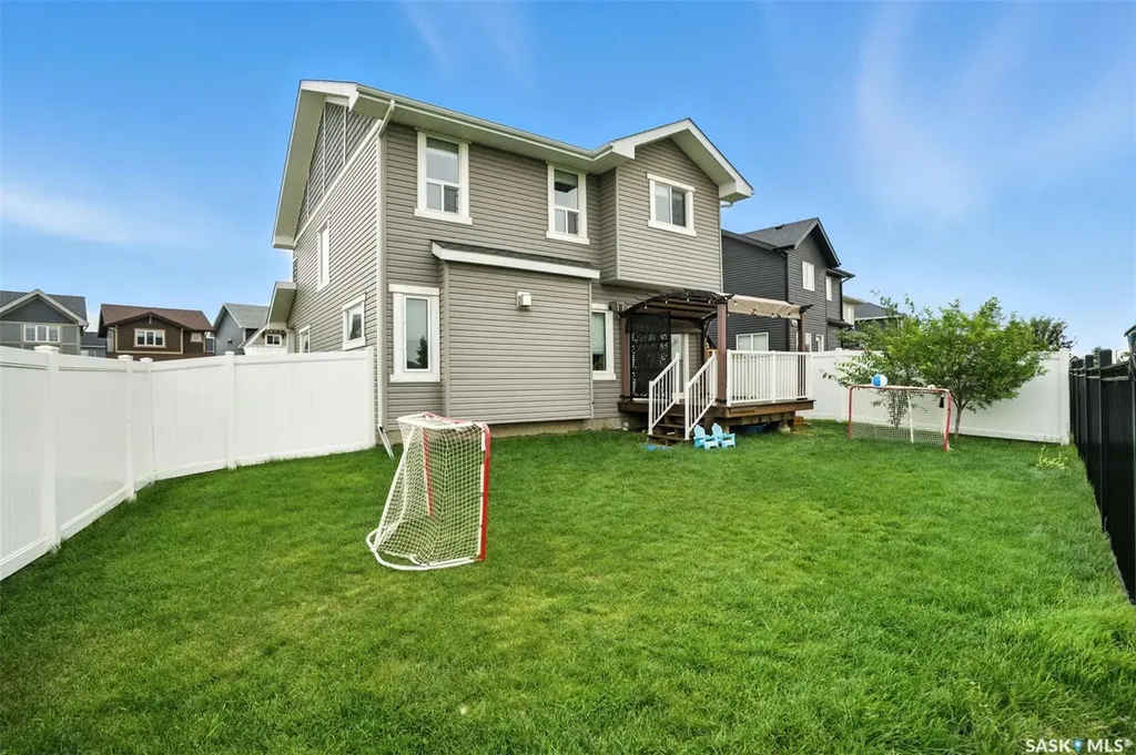 212 Secord Way Saskatoon SK S7V 0L9
