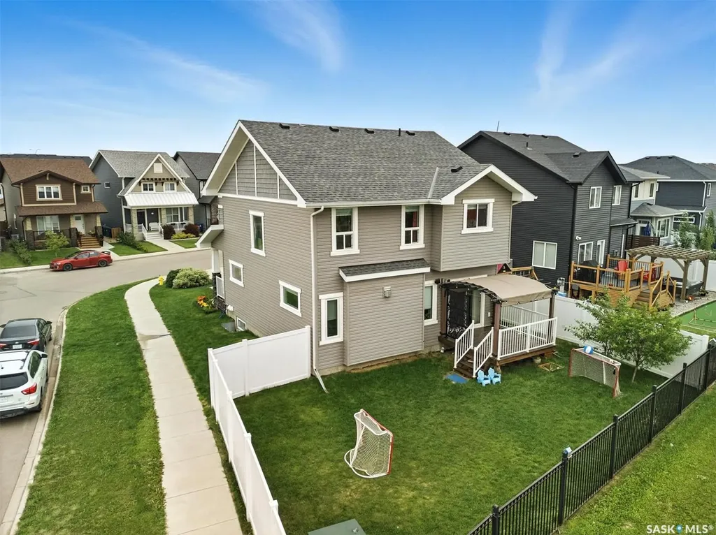 212 Secord Way Saskatoon SK S7V 0L9