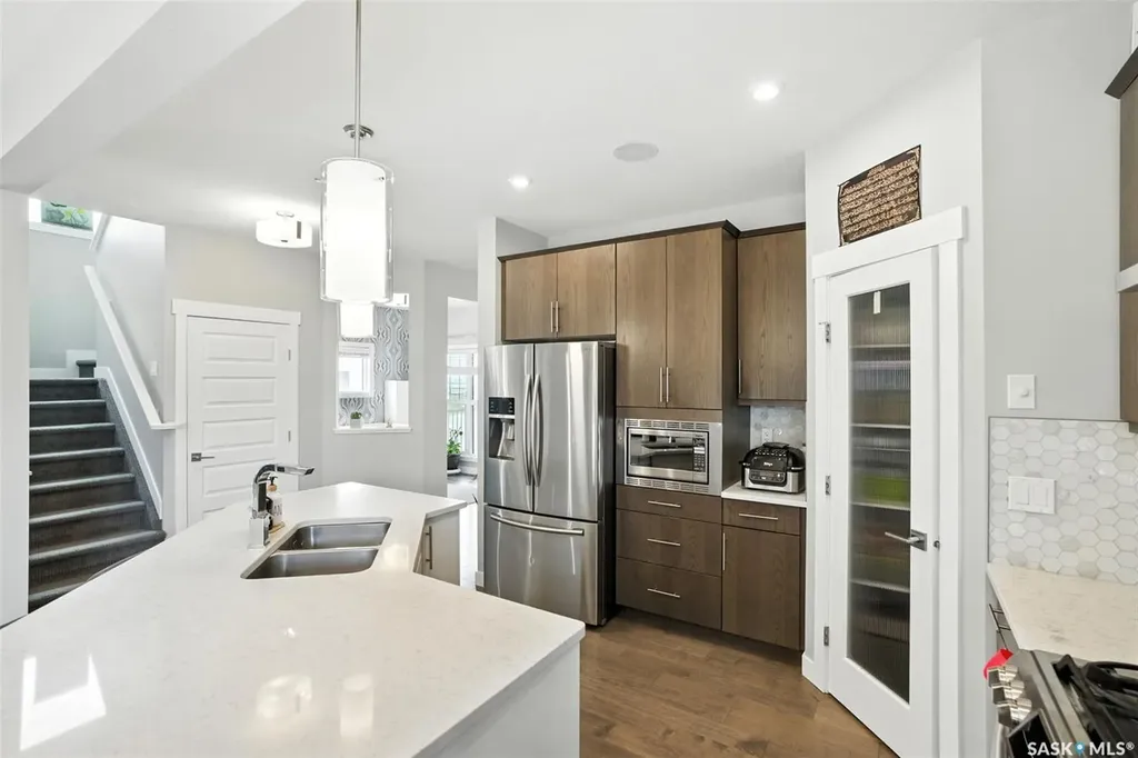 212 Secord Way Saskatoon SK S7V 0L9