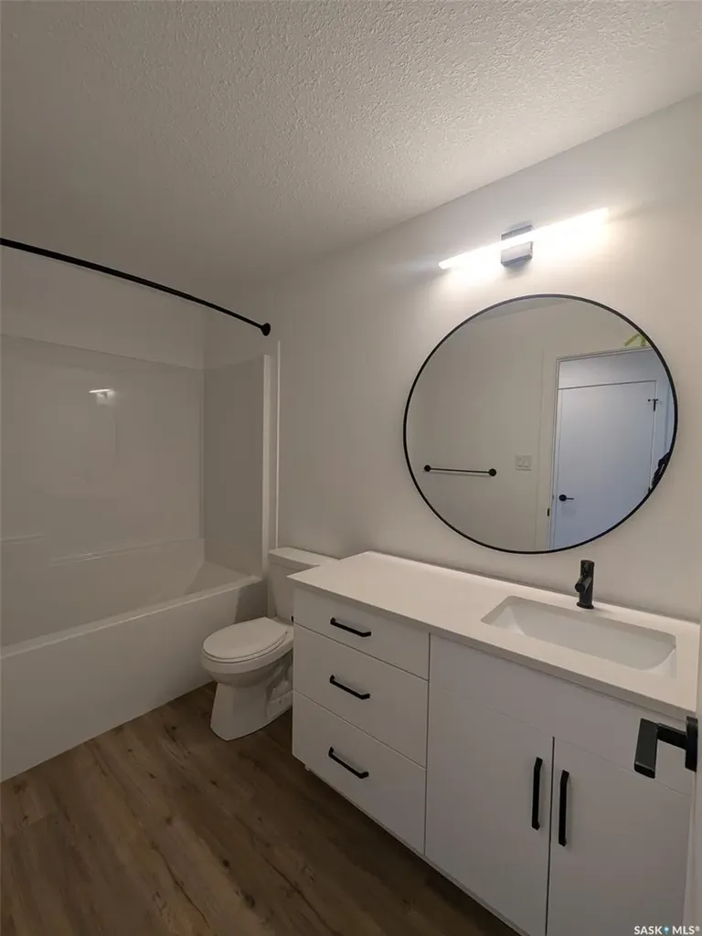 2460 Lindsay Street Regina SK S4N 3C6