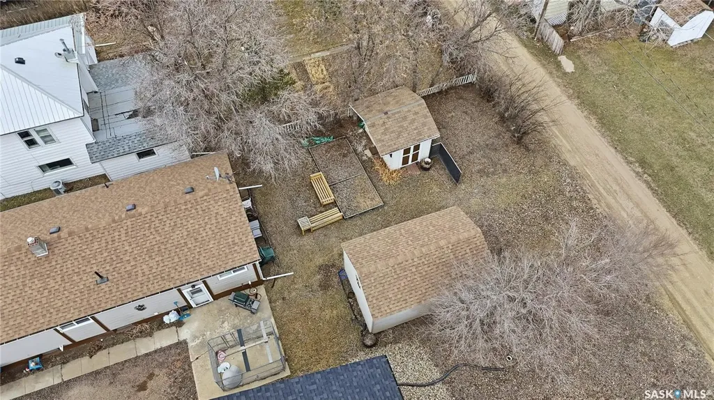 231 5th Avenue W Gravelbourg SK S0H 1X0