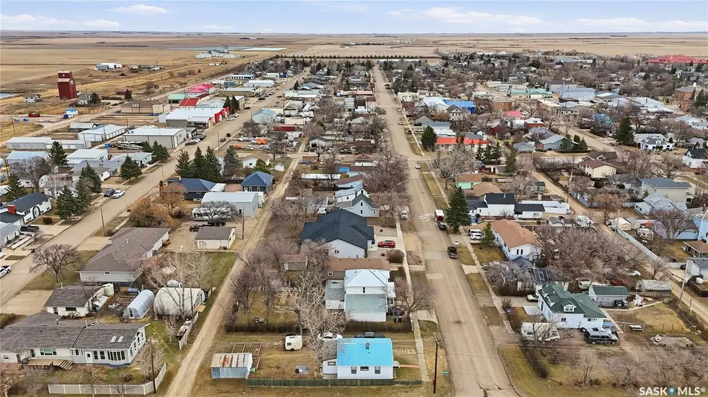 231 5th Avenue W Gravelbourg SK S0H 1X0