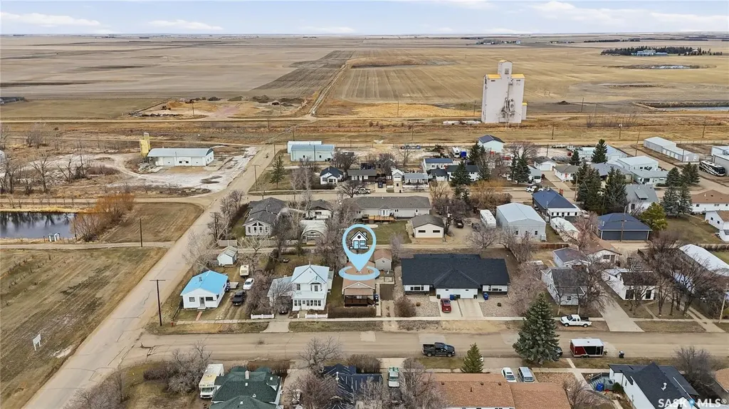 231 5th Avenue W Gravelbourg SK S0H 1X0