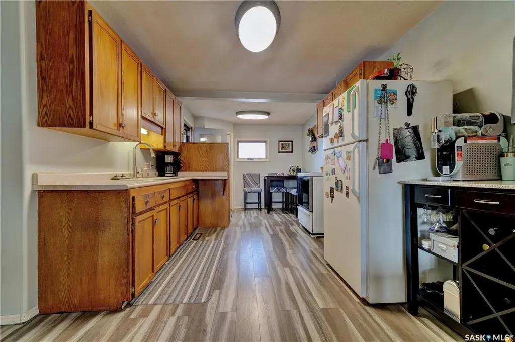 1230 Dewdney Avenue E Regina SK S4N 0E3