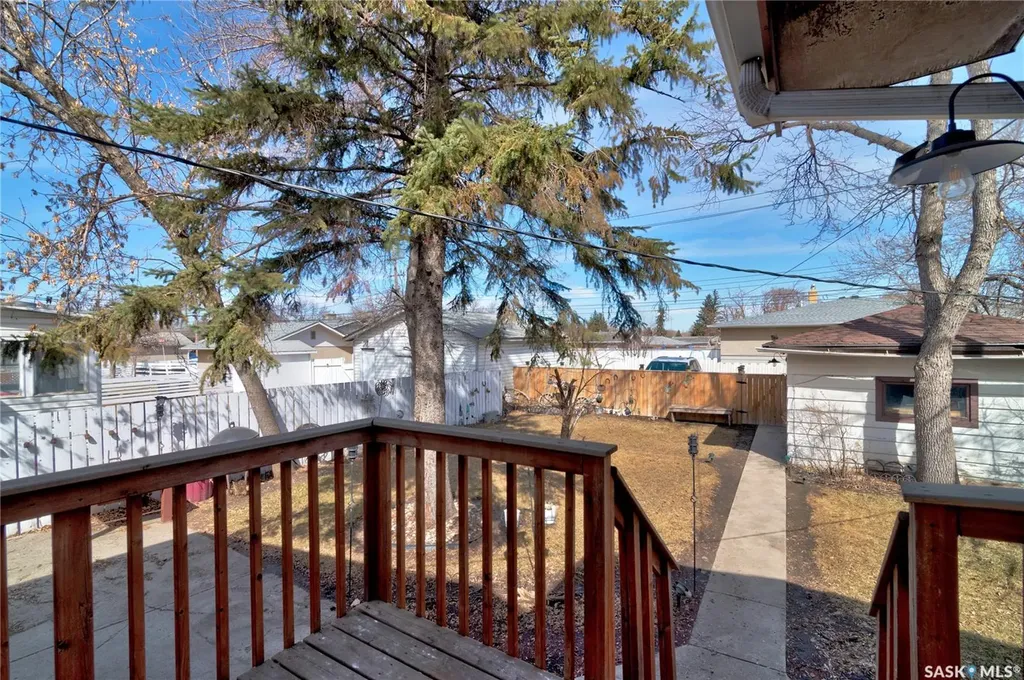 1230 Dewdney Avenue E Regina SK S4N 0E3