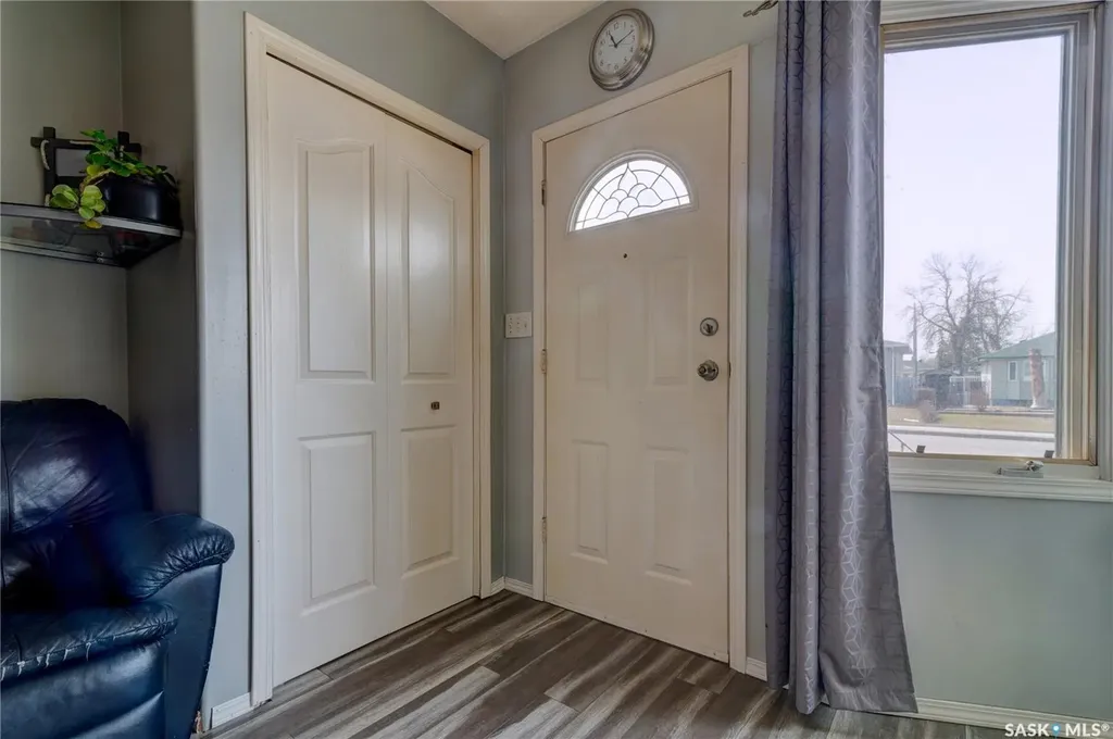 1230 Dewdney Avenue E Regina SK S4N 0E3