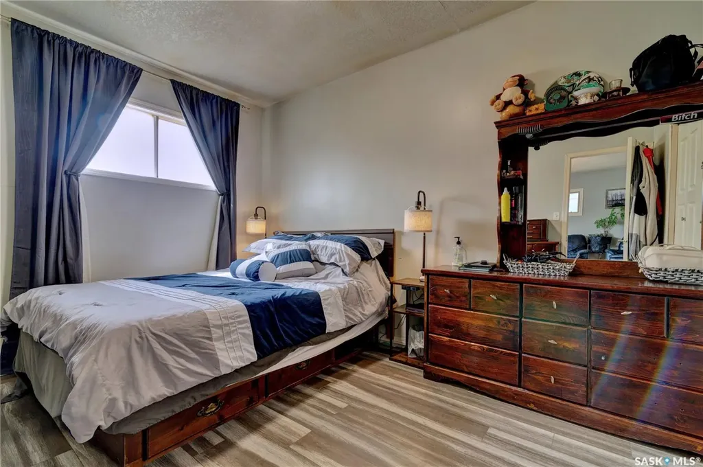 1230 Dewdney Avenue E Regina SK S4N 0E3