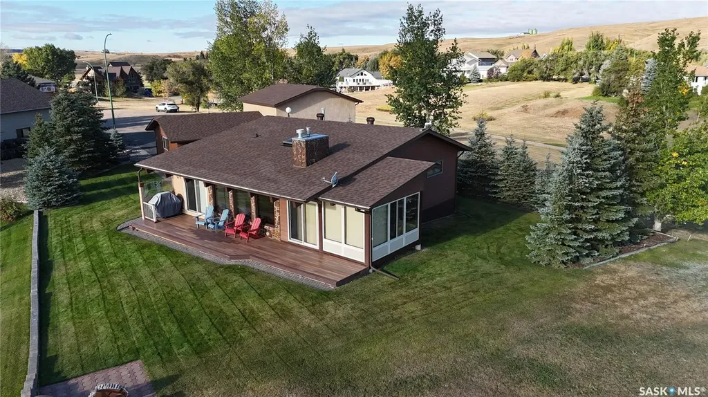 70 Cactus Drive Saskatchewan Landing SK S9H 3X5