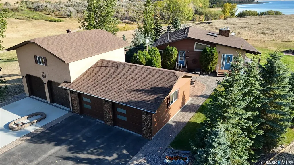 70 Cactus Drive Saskatchewan Landing SK S9H 3X5