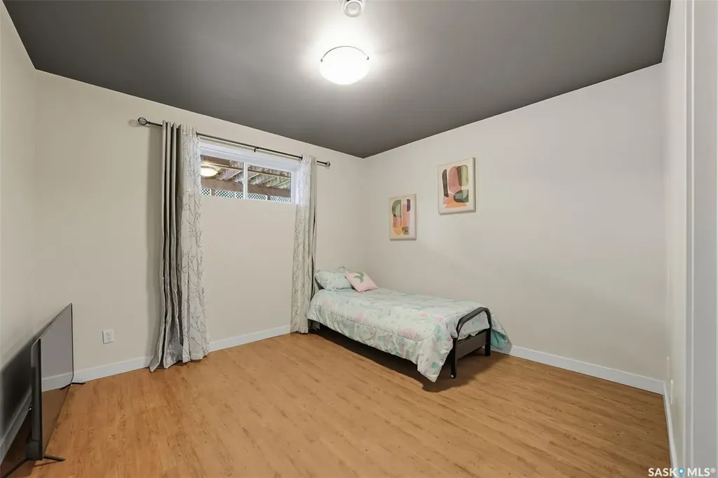 230 Trimble Lane Saskatoon SK S7W 0E1
